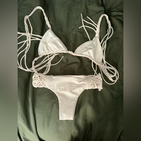 Mikoh Bikini Set - Picture 3 of 7